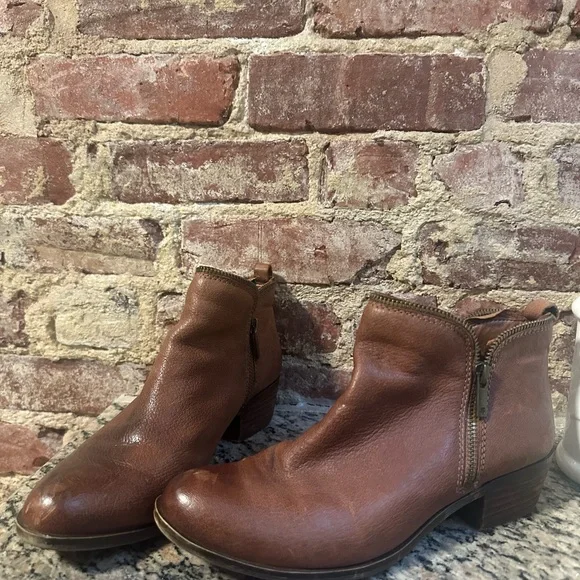 LUCKY BRAND BROWN LEATHER ANKLE HEEL BOOT 8.5 - Picture 5 of 6